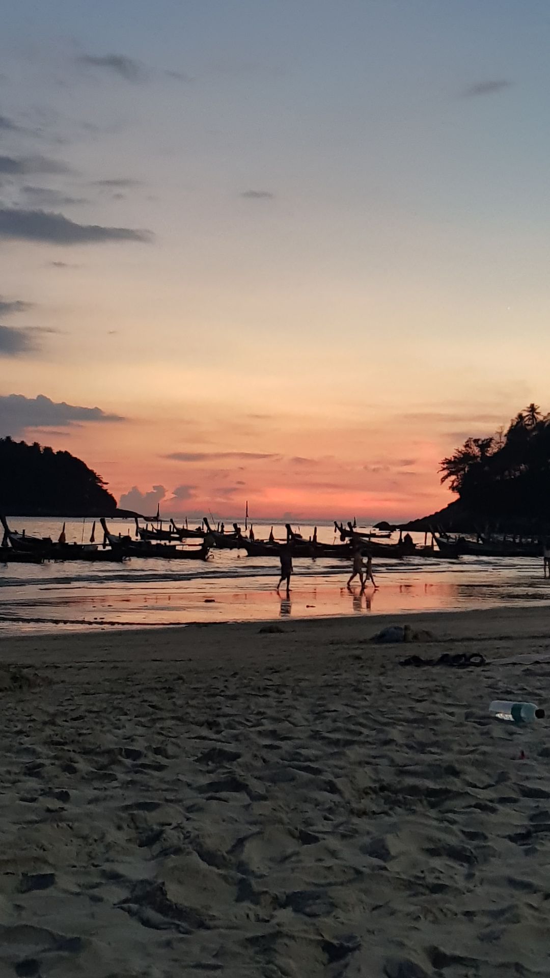 Plage Phuket coucher de soleil