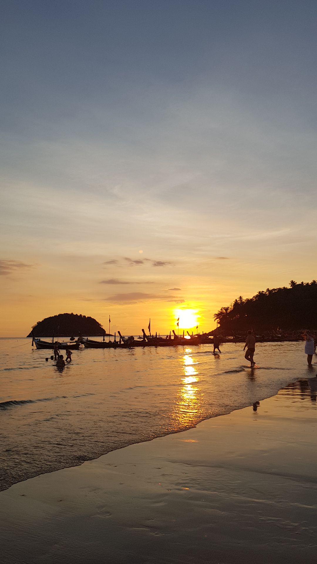 Plage Phuket coucher de soleil